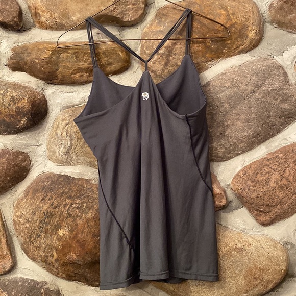 ⚡️3for25$⚡️ Mountain Hardwear workout tank top - Picture 2 of 4